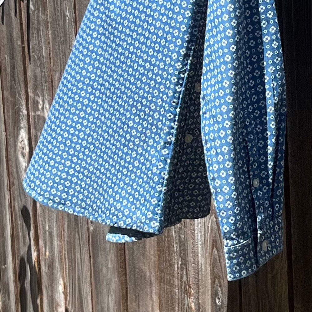 Loft blue button down top size Medium Petite - image 15